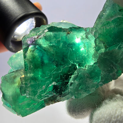 Rare spécimen de cube de fluorite fantôme, parqueté vert Okorusu, Namibie, 74 x 50 x 30 mm 