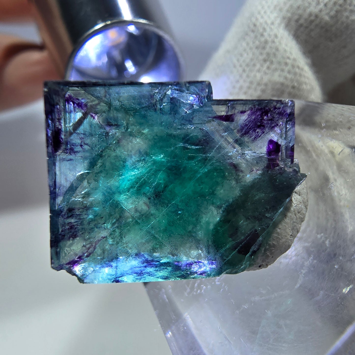Rare cube de fluorite fantôme, vert violet zonal Okorusu, Namibie 22 x 22 x 12 mm 