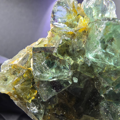 Rare Fluorite XX cube niveau vert avec inclusions 41*37*20mm Okorusu Namibie