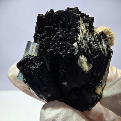 Spécimen rare de tourmaline Schorl, d'aigue-marine, d'hyalite et d'orthose, Erongo, Namibie, 38 x 39 x 21 mm 