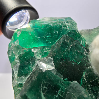 Rare spécimen de cube de fluorite fantôme, parqueté vert Okorusu, Namibie, 79 x 72 x 36 mm 