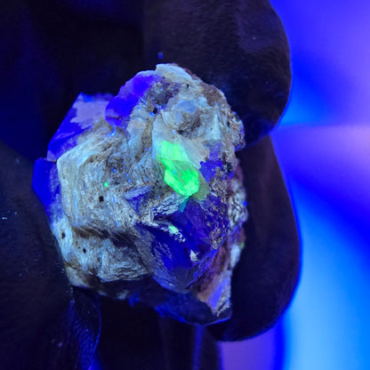 Cube de fluorite fantôme zonal, tourmaline muscovite Schörl, hyalite Erongo, Namibie 25*21*17mm 
