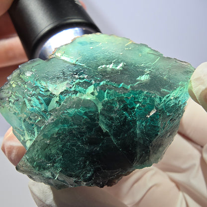 Spécimen de cube de fluorite fantôme, parqueté vert violet Okorusu, Namibie 45*43*31 mm 