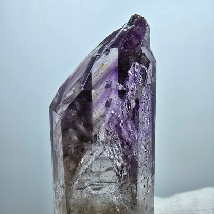 Enhydro Phantom Hämatit Amethyst, 4x Blase Streep Mine Gobobo Namibia 81*29*21mm
