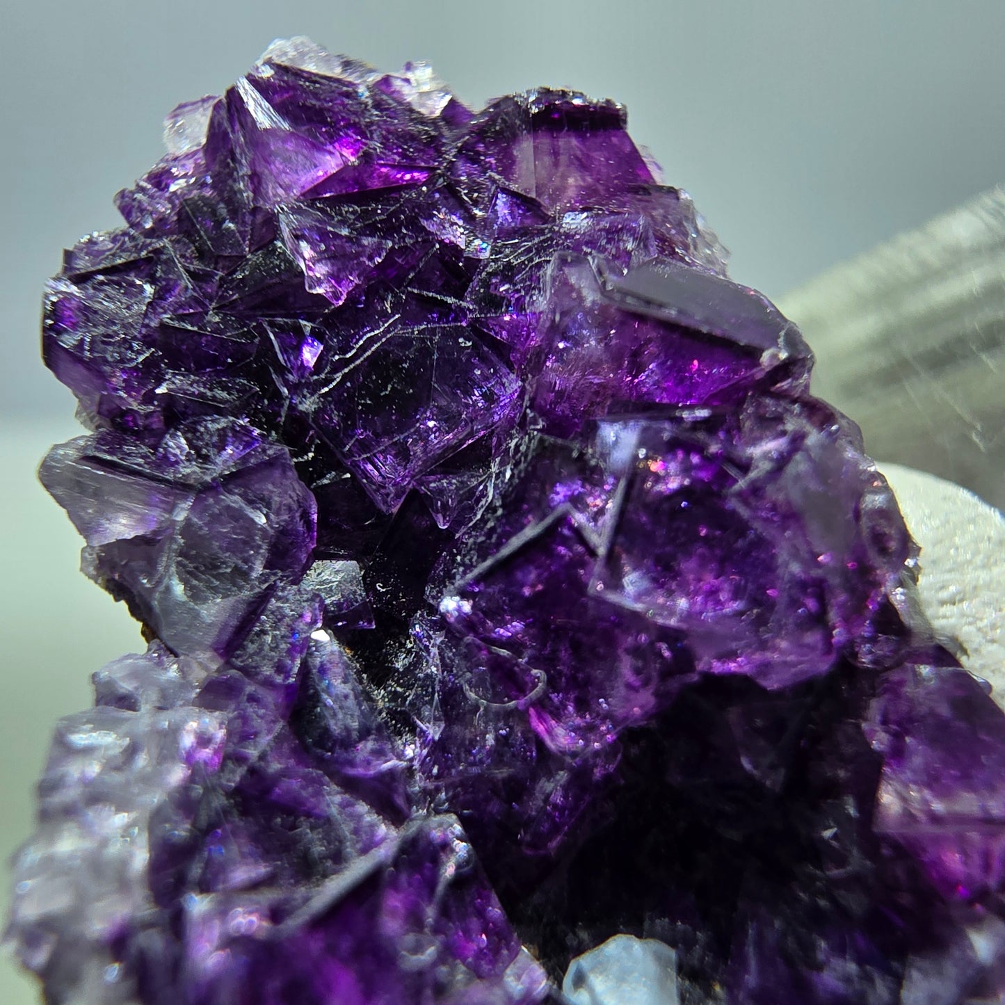 Rare spécimen de cube de fluorite fantôme, violet Okorusu, Namibie 31 x 18 x 10 mm 
