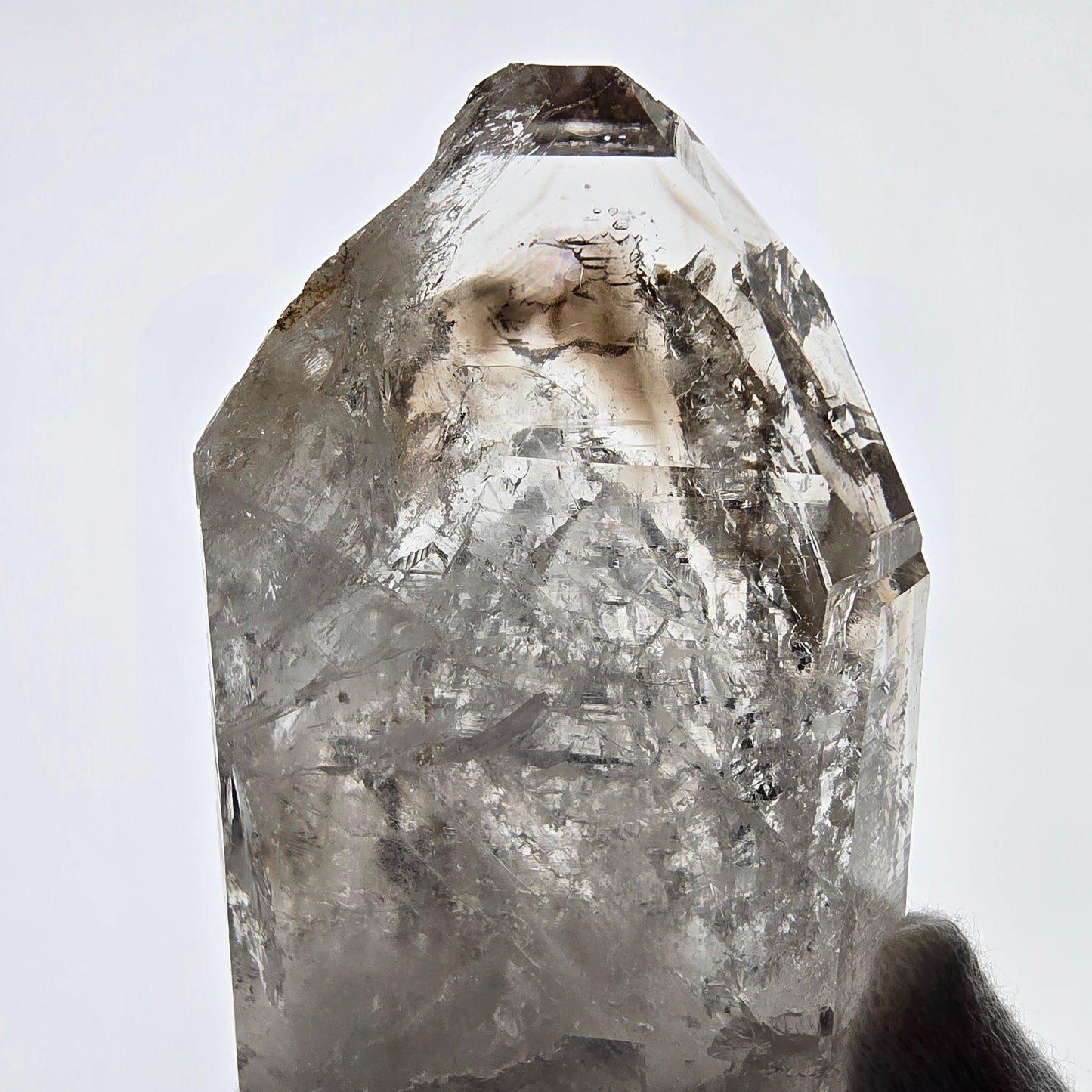 Quartz fumé squelette Enhydro, calcite UV, 1 gobo de poche Bubble Valentine. Namibie 98 x 49 x 26 mm 
