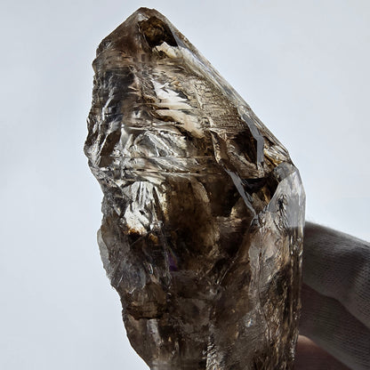 Sceptre de poche Saint-Valentin en quartz fumé fantôme squelette, Namibie 122 x 72 x 32 mm 