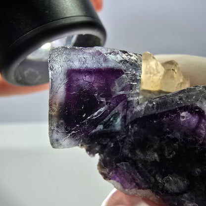 Rare cube de fluorite fantôme, spécimen de quartz violet Okorusu, Namibie, 42 x 30 x 24 mm 