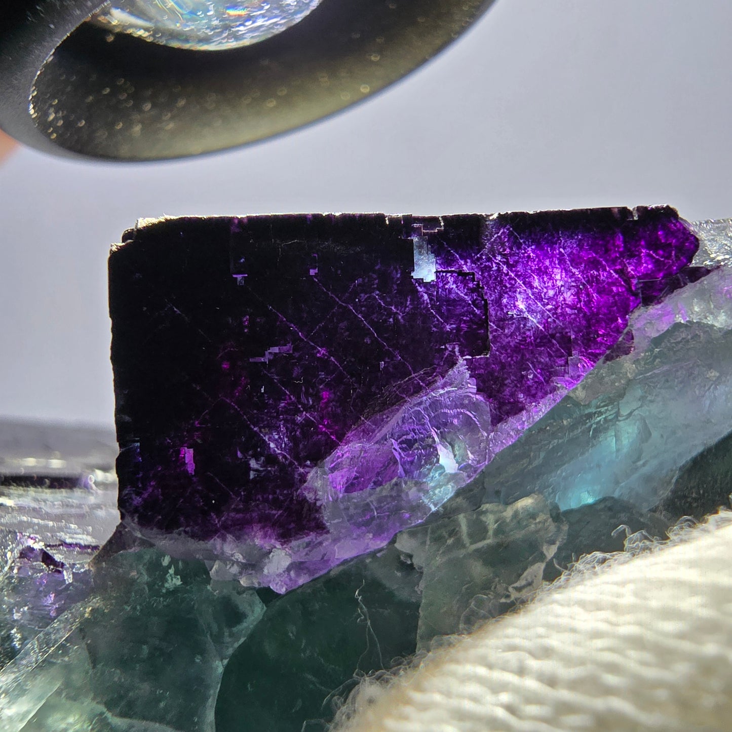 Grand spécimen de cube de fluorite fantôme vert violet zonal 11:11 Angel Pocket, Namibie 103*61*33mm 