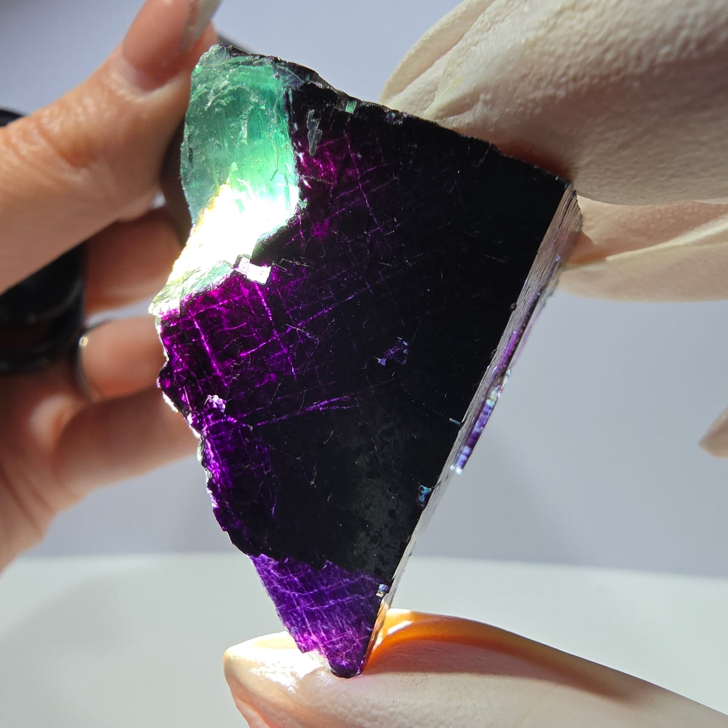 Spécimen de cube de fluorite fantôme vert violet zonal 11:11 Angel Pocket, Namibie 52*42*29mm 