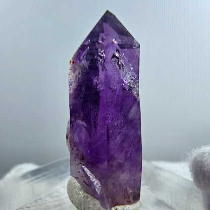 Pointe de sceptre en améthyste fantôme rare, 1x Bubble Goboboseb, Namibie 26 x 10 x 9 mm 