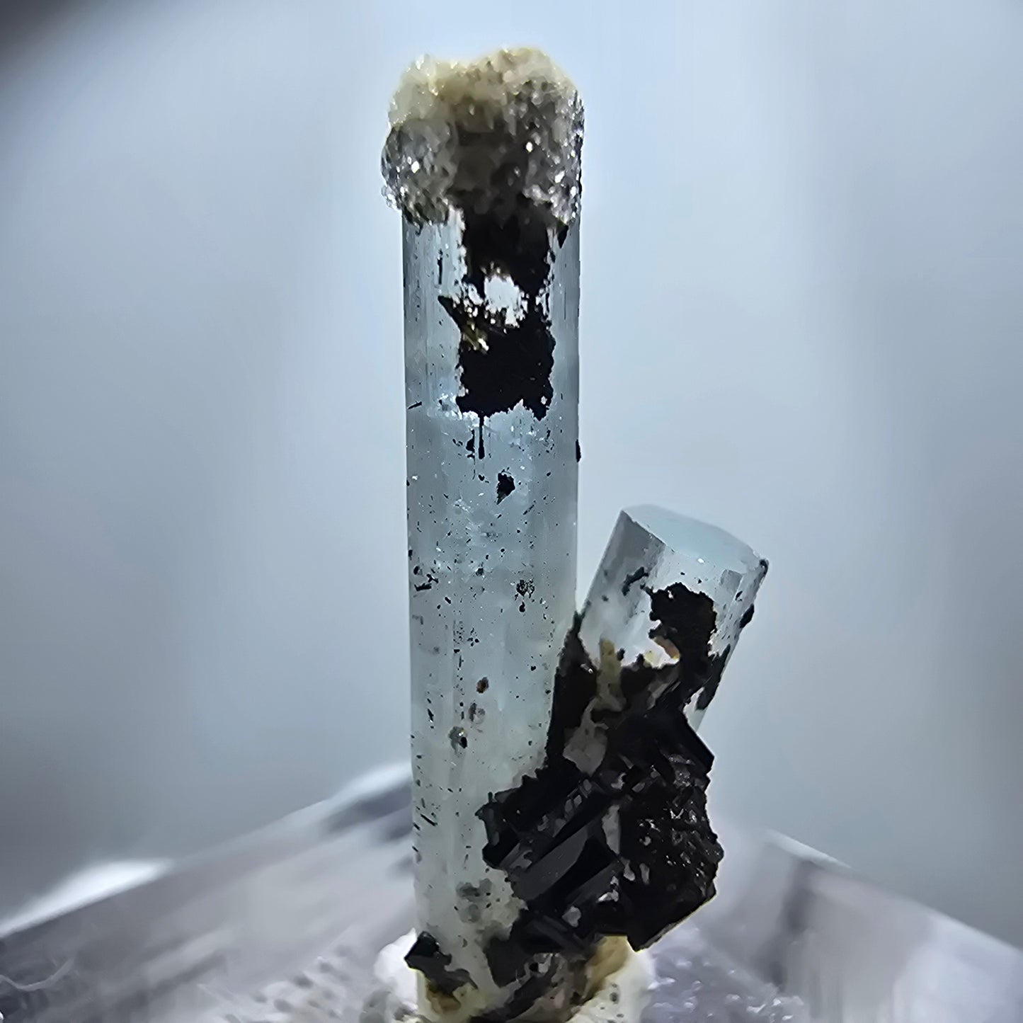 Klare Aquamarin XX Stufe, blau Erongo, Namibia 25*9*7mm