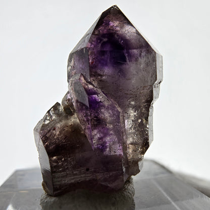 Rare spécimen de sceptre d'améthyste fantôme, Brandberg, Namibie, 25 x 15 x 10 mm 
