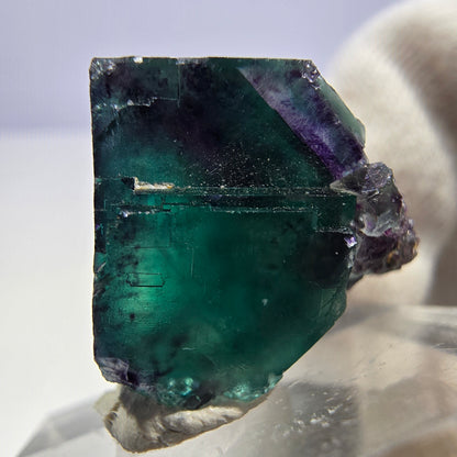 Rare cube de fluorite fantôme, vert violet zonal Okorusu, Namibie 26*24*18 mm 