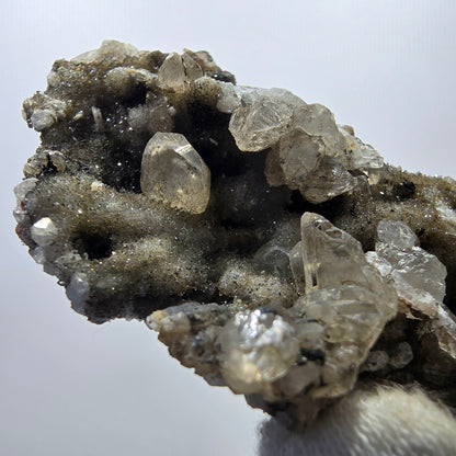 Quartz fumé Harlequin DT, calcite UV, spécimen de chrysocolle, Valentine Pocket, Namibie, 108 x 64 x 44 mm 