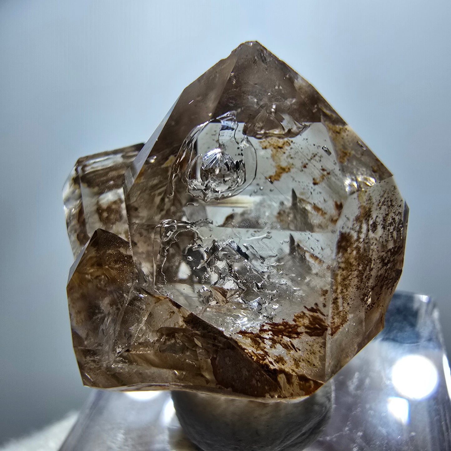 Amas de quartz fumé fantôme transparent DT Sceptre Goboboseb, Namibie 27 x 23 x 15 mm 