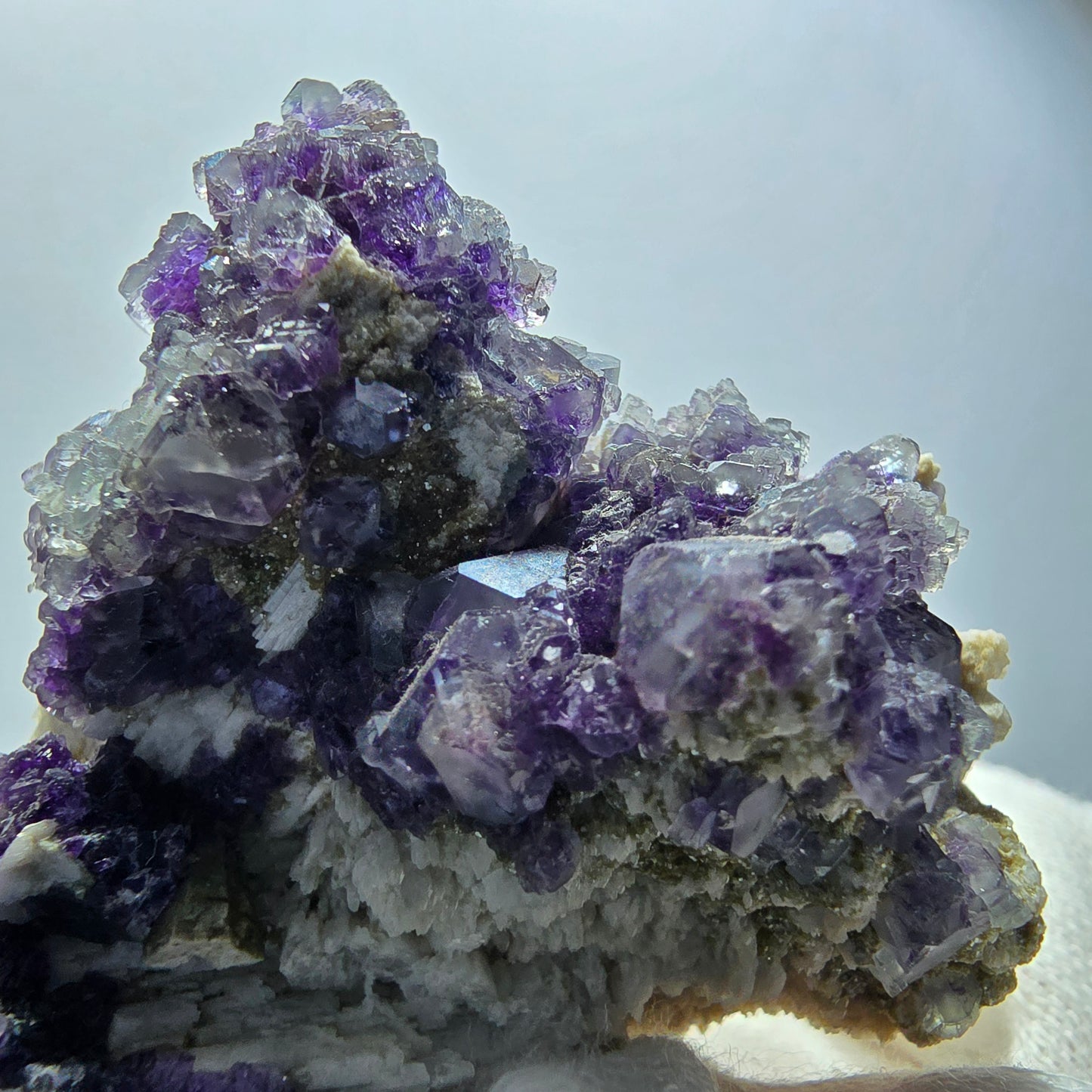 Cube de fluorite fantôme, hyalite, spécimen d'orthose, Erongo, Namibie, 73 x 52 x 49 mm 
