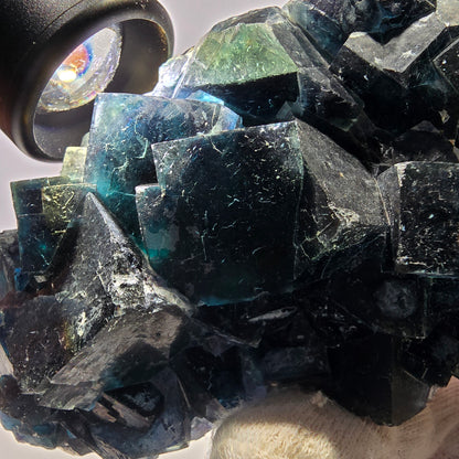Grand spécimen de cube de fluorite fantôme, zonal – Nouvelle découverte ! Okorusu, Namibie, 116 x 72 x 30 mm 