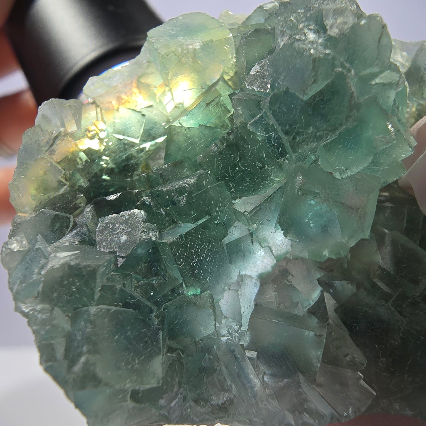 Cube de fluorite fantôme vert étagé Okorusu, Namibie 61 x 42 x 20 mm 
