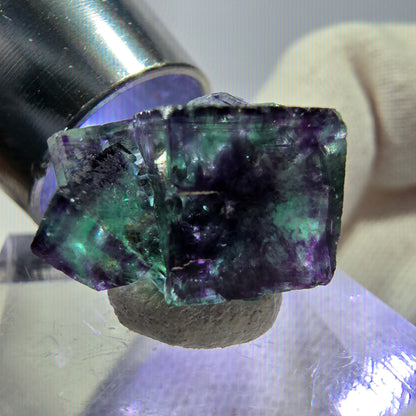 Spécimen de cube de fluorite fantôme zonal, vert violet Okorusu, Namibie 19*15*13mm 