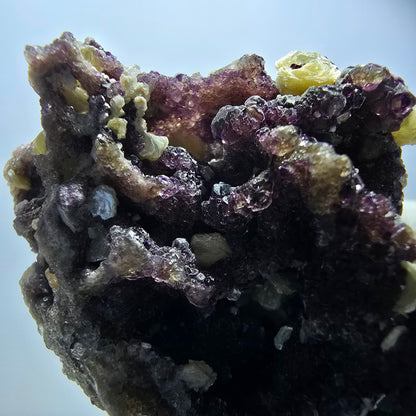 Rare spécimen de fluorite fantôme, muscovite, vert-violet, Erongo, Namibie, 82 x 56 x 49 mm 