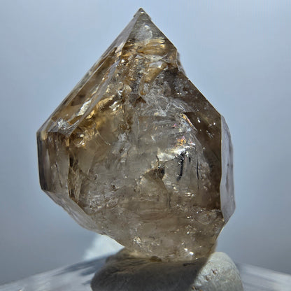 Klare Phantom Rauchquarz Zepter Spitze Goboboseb, Namibia 27*19*13mm