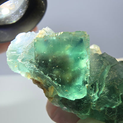 Rare cube de fluorite fantôme, spécimen de quartz vert Okorusu, Namibie, 55 x 36 x 20 mm 