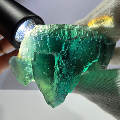 Rare spécimen de cube de fluorite fantôme, parqueté vert Okorusu, Namibie, 80 x 50 x 37 mm 