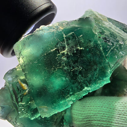 Grand spécimen de cube de fluorite fantôme, vert parqueté Okorusu, Namibie 84*80*40 mm 