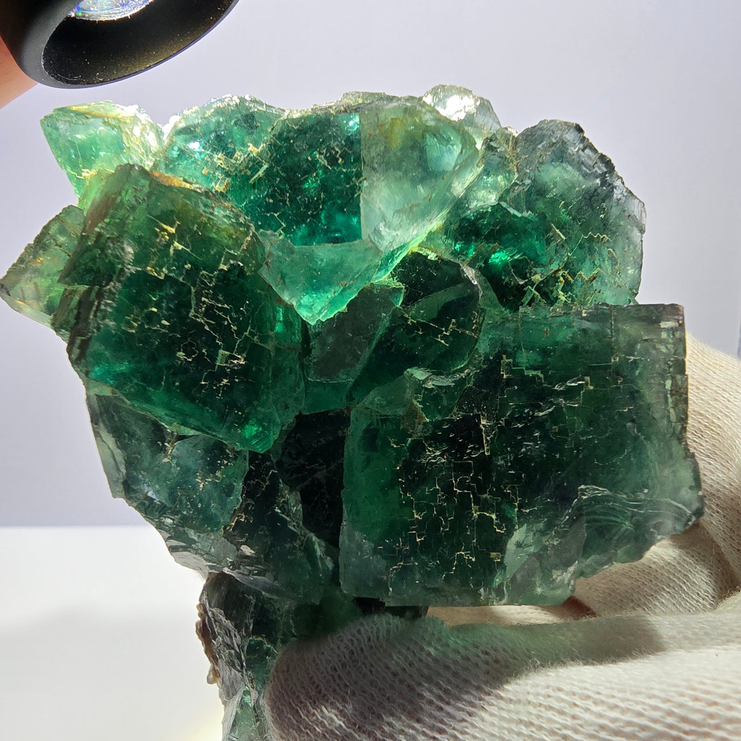Grand spécimen de cube de fluorite fantôme, vert parqueté Okorusu, Namibie 80*72*49mm 