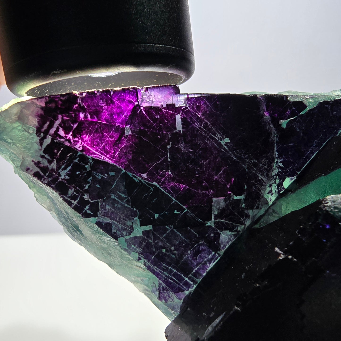 Grand spécimen de cube de fluorite fantôme vert violet zonal 11:11 Angel Pocket, Namibie 103*61*33mm 