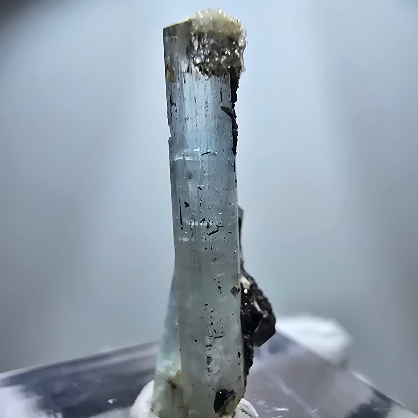 Klare Aquamarin XX Stufe, blau Erongo, Namibia 25*9*7mm