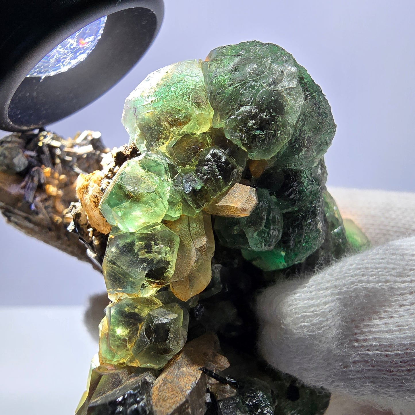 Fluorite fantôme Schörl Tourmaline Hyalite Quartz fumé Erongo Namibie 77*60*57mm 