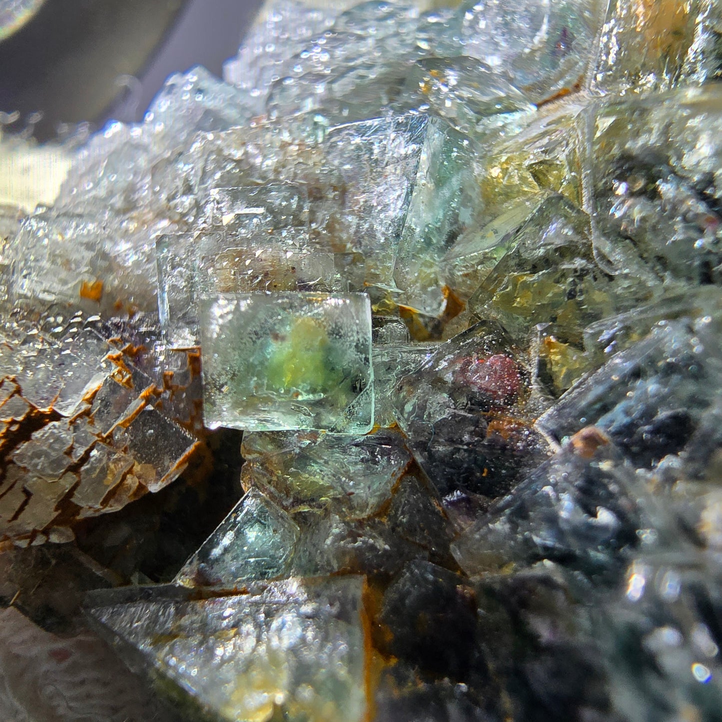 Cubes rares de fluorite fantôme zonale, vert violet, Erongo, Namibie 63*59*18 mm 