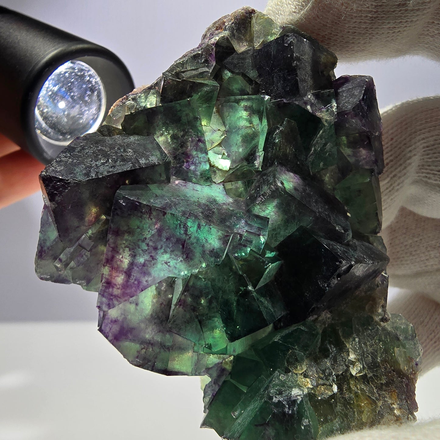 Rare spécimen de cube de fluorite fantôme, parqueté zonal Okorusu Namibie 76 x 62 x 27 mm 