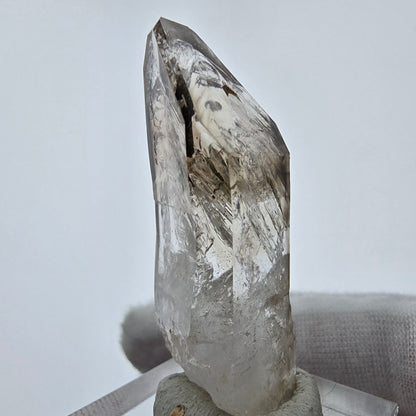 Enhydro Phantom Smoky Quartz Sceptre Tip 3x Bubble Goboboseb, Namibie 44*19*13mm 