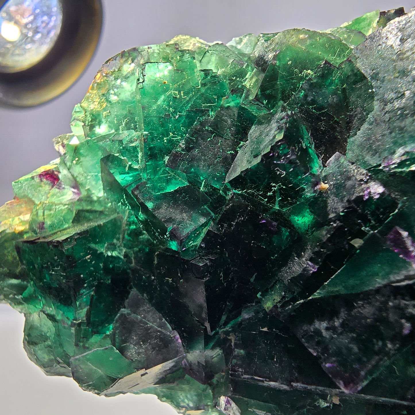 Cube de fluorite fantôme parqueté, zonal Okorusu Namibie 82*57*47mm 