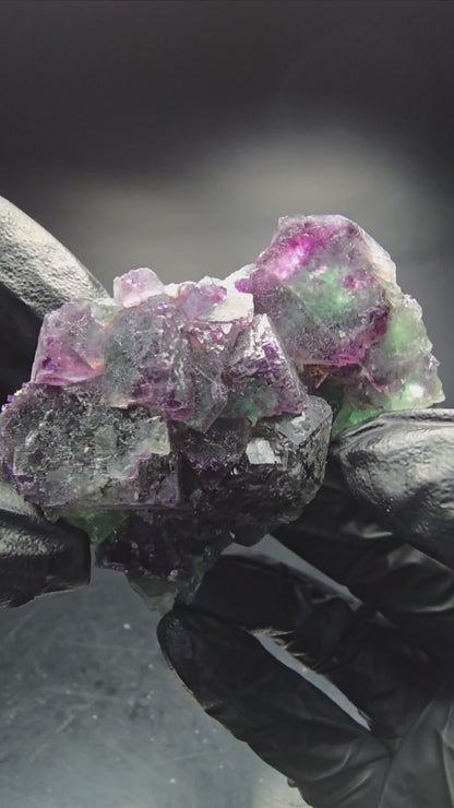 Seltene zonare Fluorit Würfel Stufe parkettiert Okorusu, Namibia 66*47*30mm