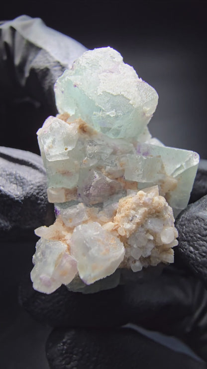 Zonare Fluorite cube vert violet quartz spécimen Omehane, Namibie 34*26*21mm collection