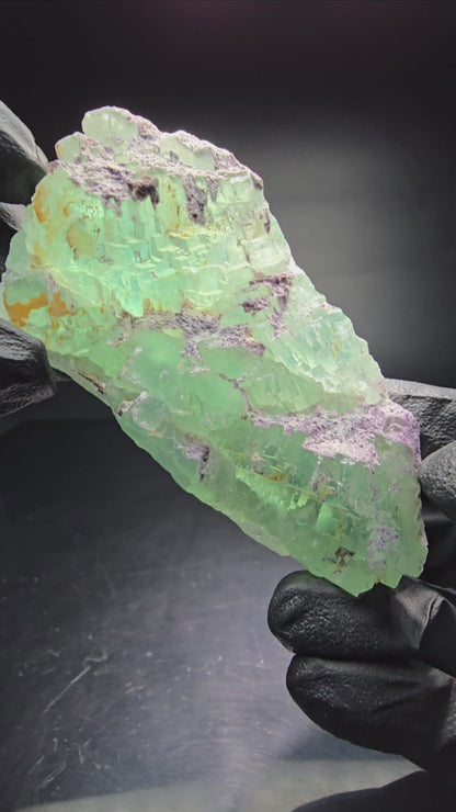 Cube de fluorite fantôme étagé vert turquoise Omehane, namibie 89*45*21mm