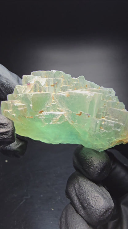 Cube de fluorite fantôme étagé vert turquoise Omehane, namibie 62*25*30mm